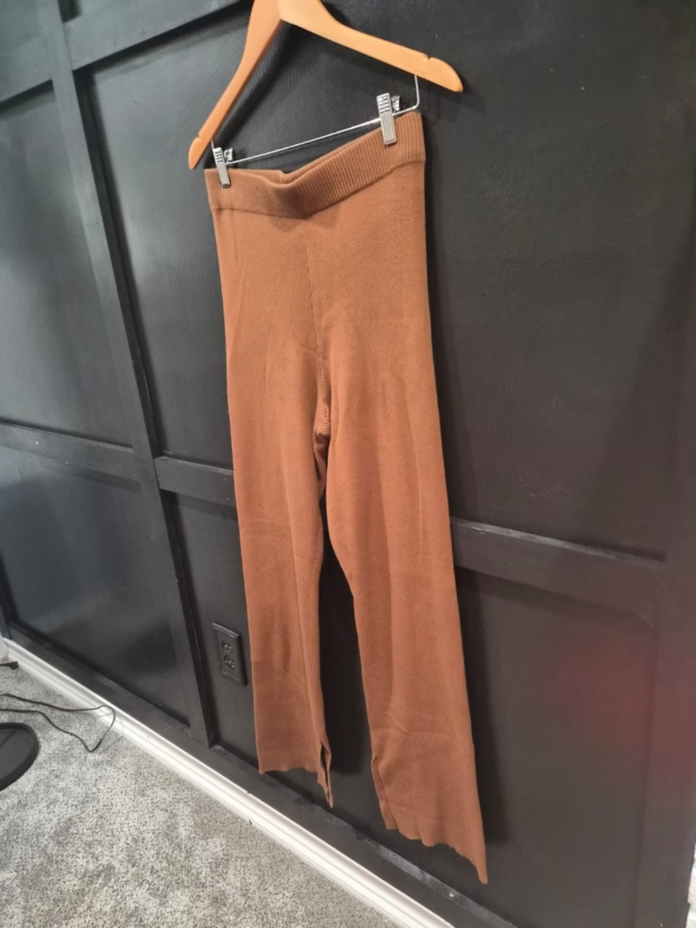 NWOT | Rails | Casual Brown Knit Pants | Size Medium